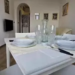 Near Center With Private Parking Apartamento *