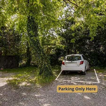 Comfort & Space With Parking Near Center Apartamento *
