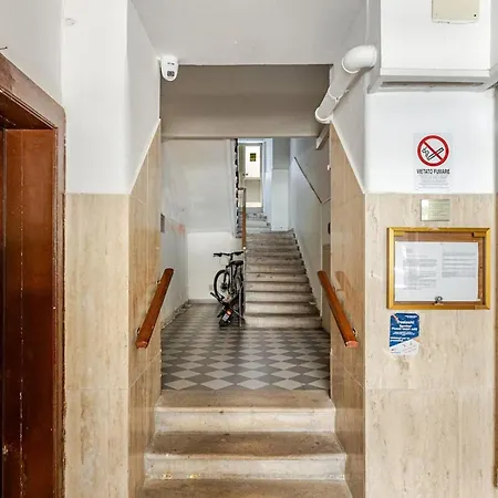 Comfort & Space With Parking Near Center * Trieste